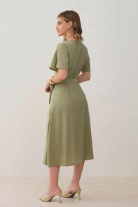 Vestido Midi Evasê Manga Abertura Decote V Cinto