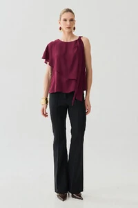 Blusa Assimétrica Dupla Transpassada Um Ombro Só Laço