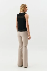 Regata de Chiffon Yoryu Decote V Babado Laço