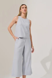 Conjunto de Alfaiataria de Blusa Regata Crop Pence e Calça Pantacourt Botão Forrado