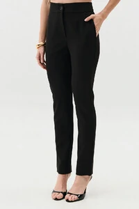 Conjunto de Alfaiataria de Blusa Regata Recorte Cinto Gold e Calça Reta