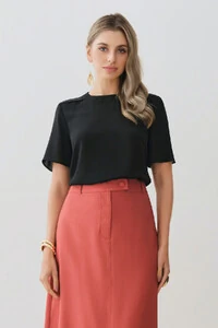 Blusa Decote Redondo Ombro Prega