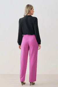 Blusa Manga Longa Punho Gola Baixa Mini Botões Triple