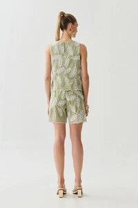 Conjunto de Algodão Bordado Folhagem de Blusa Regata Barrada e Shorts Barrado