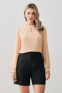 Blusa Manga Longa Punho Gola Baixa Vazada Gota