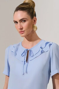 Blusa Decote Vazado Babado Double Laço