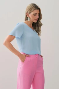 Blusa Manga Evasé Decote Cavado