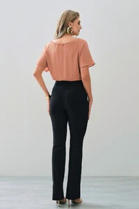 Blusa Manga Raglan Decote Canoa Laço Puxante Ponteira Gold