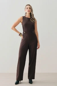 Macacão Regata de Alfaitaria Cintura Martingale Gold