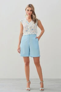 Regata Floral Decote V Ombro Babados