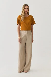 Blusa Assimétrica Pregas Ombro Esquerdo
