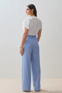 Blusa Assimétrica Manga Morcego Gola Fluida Ombro Gold Double
