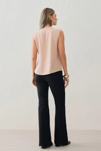 Regata Decote Gota Recortes