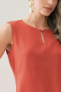 Regata Decote Gota Recortes