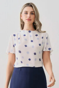 Blusa Assimétrica Abstrata Gola Careca Baixa Pregas Ombro Direito