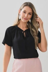 Blusa Manga Raglan Decote Lastex Laço