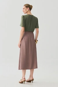 Blusa Manga Evasê Decote Vazado Gold