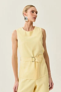 Conjunto de Alfaiataria de Blusa Regata Cinto e Calça Wide Leg