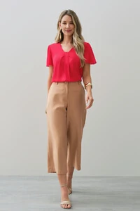 Blusa Decote V Pregas Laço