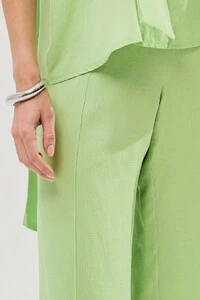 Conjunto de Blusa Regata Frente Única Faixa e Pantalona Nervura