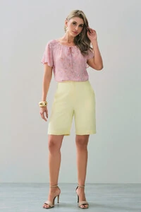 Blusa Floral Manga Raglan Decote Laço