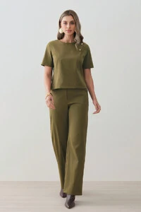 Conjunto de Alfaiataria de Blusa Crop Assimétrica Ombro Esquerdo Prega Gold Double e Calça Reta