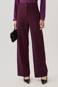 Pantalona Slim de Alfaiataria Bolso Faca Discreta