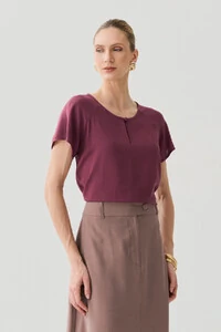 Blusa Manga Raglan Decote Gota Mini Botão Forrado