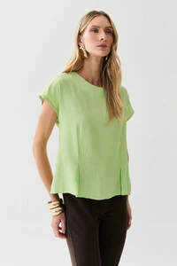 Blusa Acinturada Manga Morcego Pregas