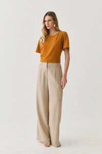 Blusa Assimétrica Pregas Ombro Esquerdo