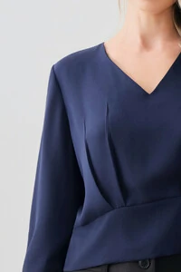 Blusa Crop Manga 3/4 Decote V Cintura Pregas Double