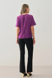 Blusa Assimétrica Manga Evasê Decote Drapeado Ombro Recorte Franzidos