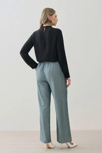 Calça Reta de Alfaiataria Cintura Elástico Botões Forrados Double