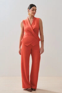 Conjunto de Colete Gola Smoking e Pantalona Slim