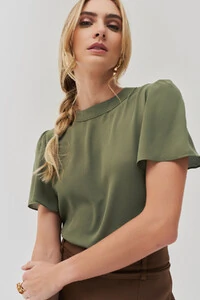 BLUSA GOLA BAIXA