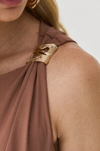 Vestido Midi Evasê Regata Assimétrico Pregas Ombro Esquerdo Gold