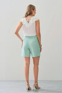 Regata Decote Quadrado Recortes Babado Laço Costas