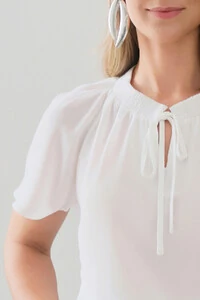 Blusa Manga Raglan Decote Lastex Laço