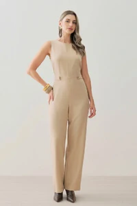 Macacão Regata de Alfaitaria Cintura Martingale Gold