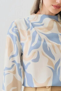 Blusa Assimétrica Abstrata Manga Longa Punho Double Gola Careca Baixa Ombro Direito Pregas Double