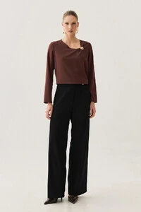 Blusa Decote V Assimétrico Gold