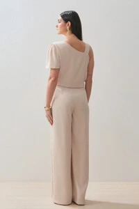 Conjunto de Alfaiataria de Blusa Assimétrica Alça Direita Gold Pregas e Pantalona