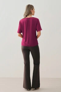 Blusa Assimétrica Manga Evasê Decote Drapeado Ombro Recorte Franzidos