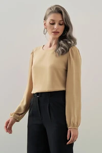 Blusa Manga Longa Ombro Recortes Double