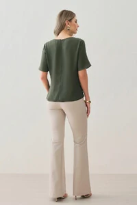 Blusa Assimétrica Manga Evasê Decote Drapeado Ombro Recorte Franzidos