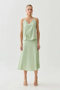 Conjunto de Blusa de Alcinha Assimétrica Decote V Lateral Pregas e Saia Midi Godê