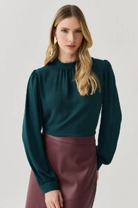 Blusa Manga Longa Punho Gola Baixa