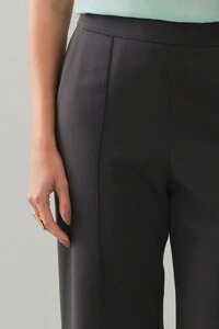 Calça Reta Nervura