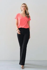 Blusa Manga Morcego Decote V Transpassado Botão Forrado