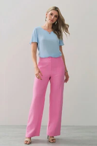 Blusa Manga Evasé Decote Cavado
